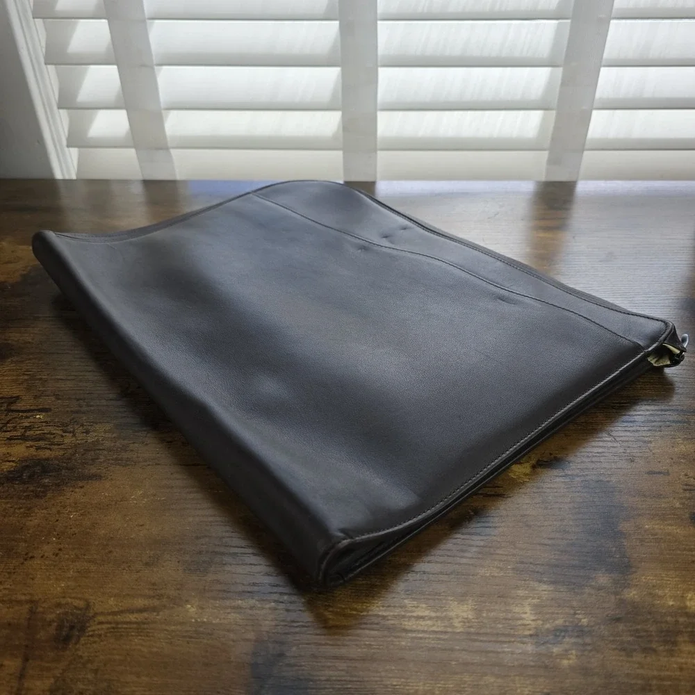 Connolly Dark Brown Soft-Grained Leather Document Pouch 15″x11″ – Compact & Luxe